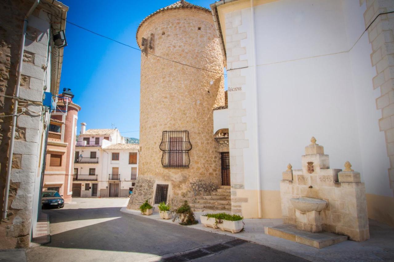 Casa Amparo - Alquiler Integro Con Encanto En Alicante Alcoleja 外观 照片